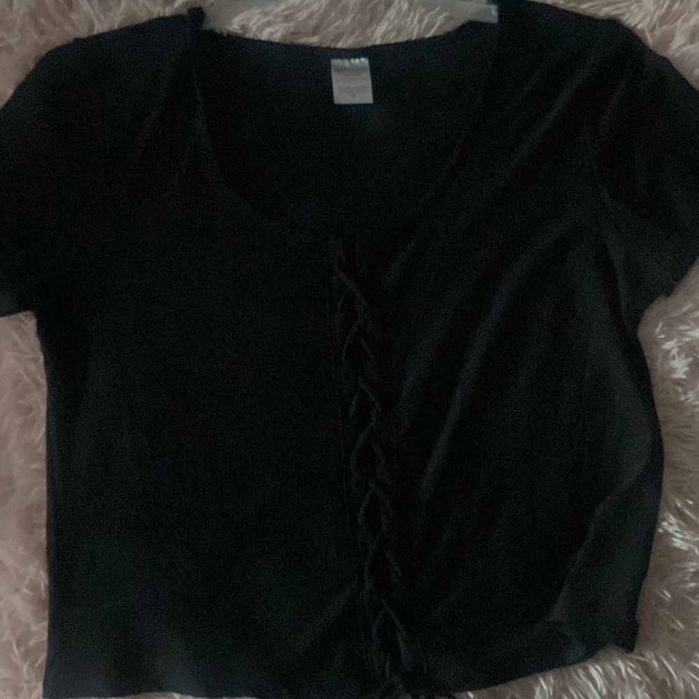 Cropped tie top